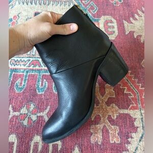 Nisolo Black Heeled Boots